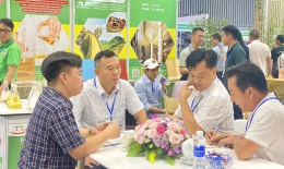 Euronano Company at the Coatings Expo Vietnam 2024 on the final day.